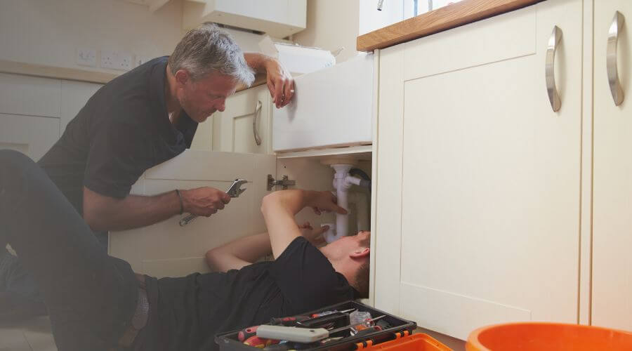Professional burst pipe repair services in Whitewright, TX